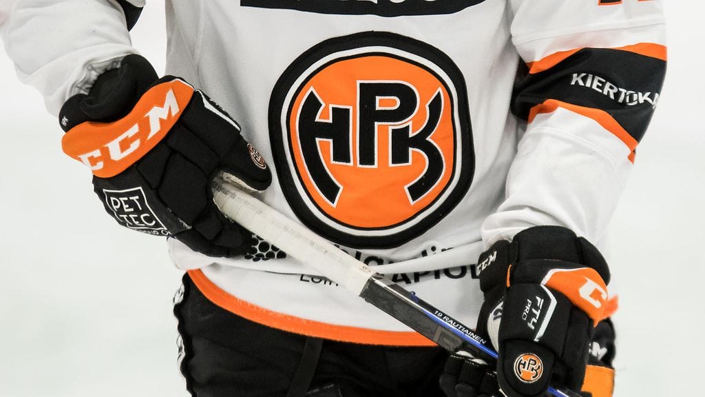 HPK kaappaasi Cameron Wrightin Pohjois- Amerikasta.