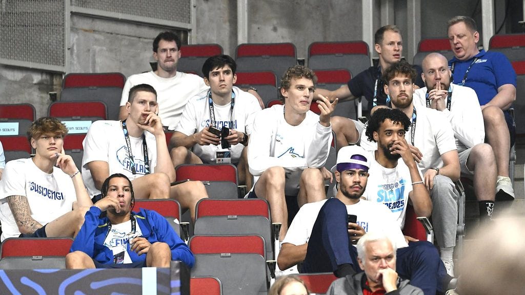 Susijengi oli paikan päällä seuraamassa Ranskan ja Georgian välistä neljännesvälieräottelua Riiassa.