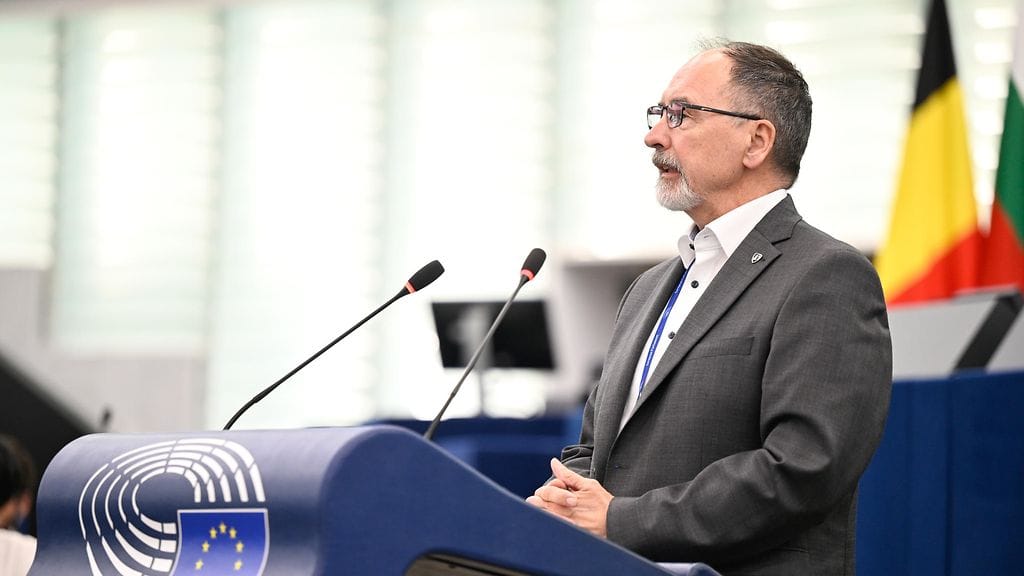 Pekka Toveri toimii Euroopan parlamentin Ukraina-valtuuskunnan puheenjohtajana.