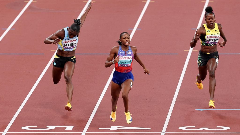 Melissa Jefferson-Wooden (kesk.) on maailman nopein nainen.