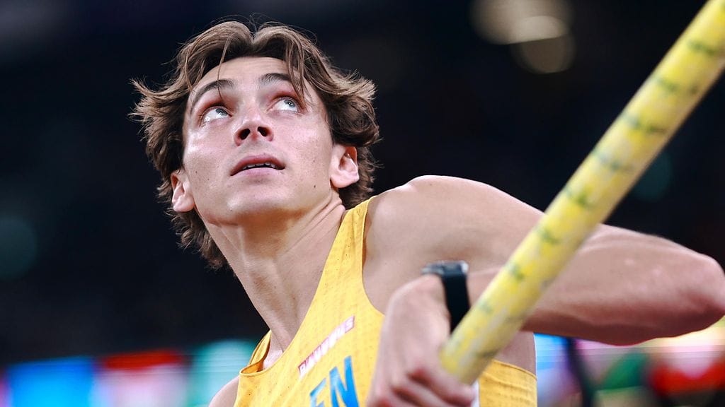 Armand Duplantis hyppäsi jälleen kerran seiväshypyn maailmanennätyksen.