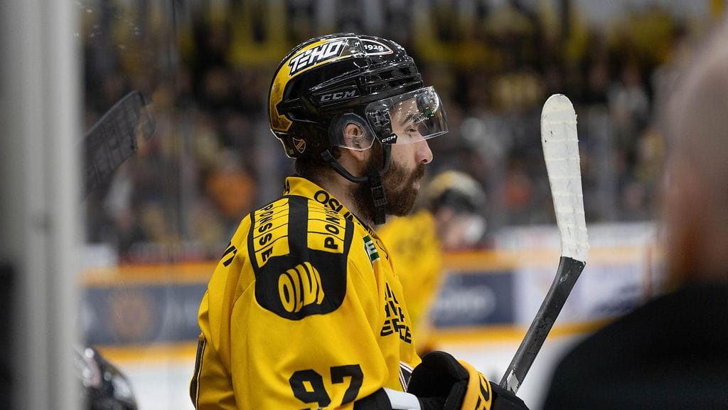 Tshekkipakki Lukas Kanak pelaa kauden ensimmäisen ottelunsa.