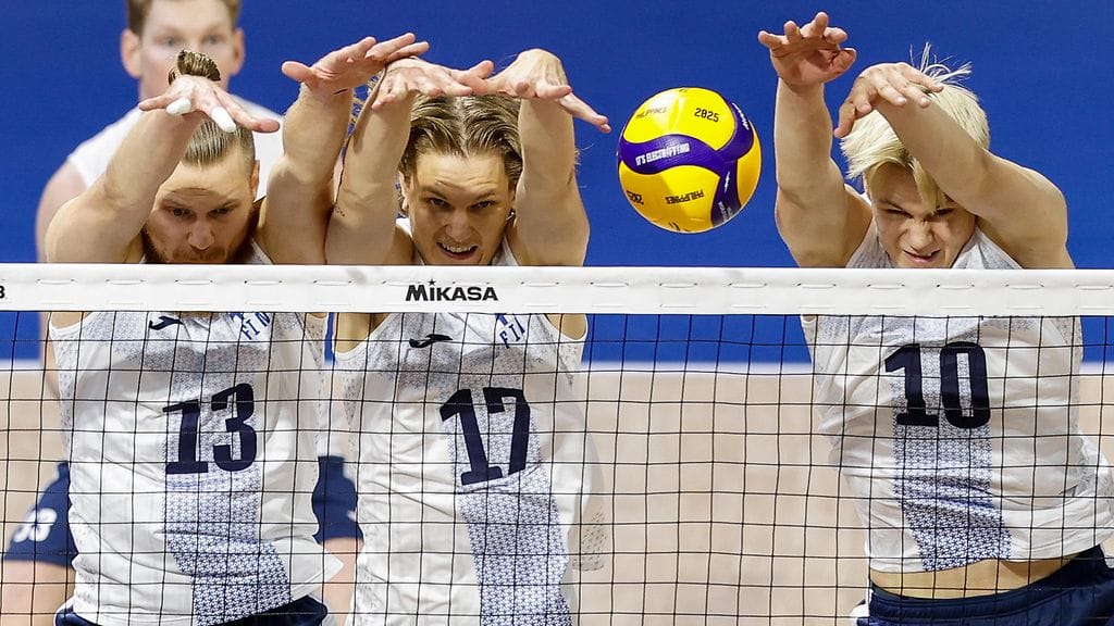 Suomi taistelee paikasta lentopallon MM-kisojen puolivälieriin sunnuntaina Belgiaa vastaan.