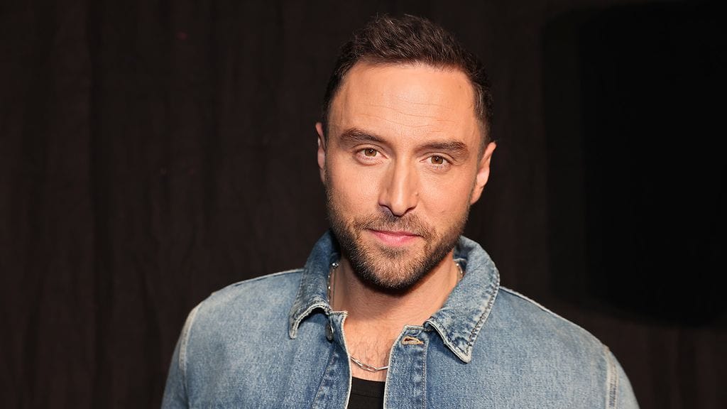 Zelmerlöw kuvattuna Melodifestivalenin finaalissa maaliskuussa.