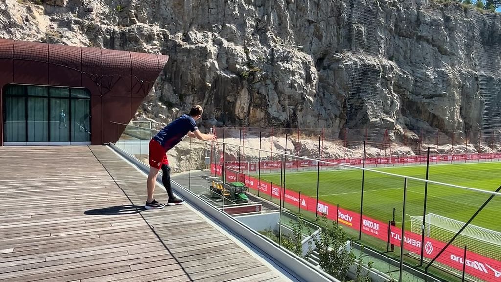 Lucas Hradecky AS Monacon harjoituskentillä.