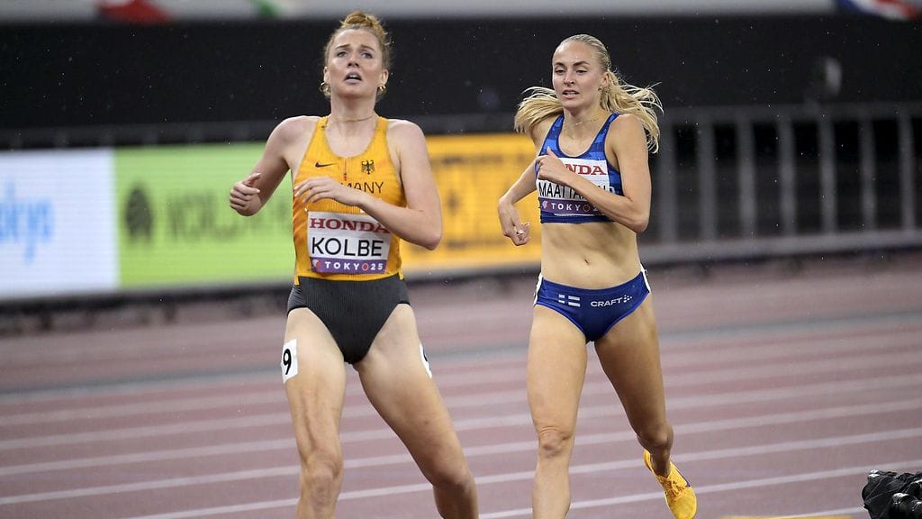 Eveliina Määttänen jäi erässään viimeiseksi ajalla 2.02,55.