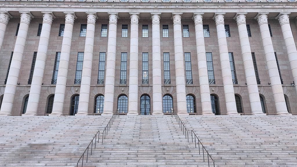 Eduskunnan nettisivuilla on häiriö