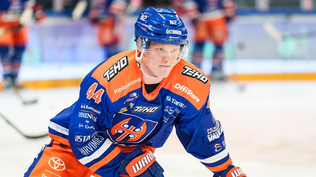 Tapparan Olli Juolevi, 27, pelaa ensimmäisen ottelunsa tällä kaudella.