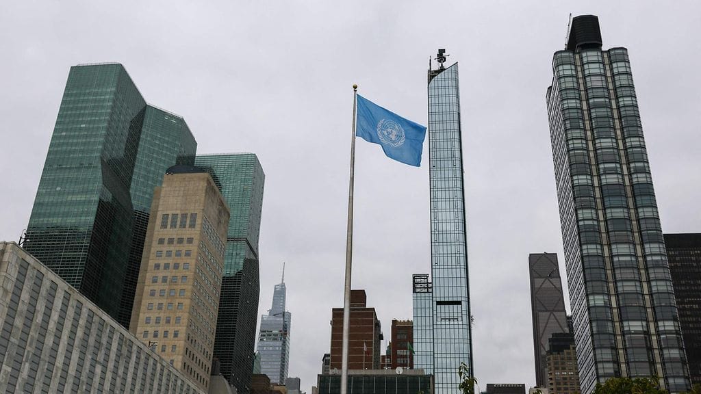 YK:n päämaja New Yorkissa 22. syyskuuta 2025.