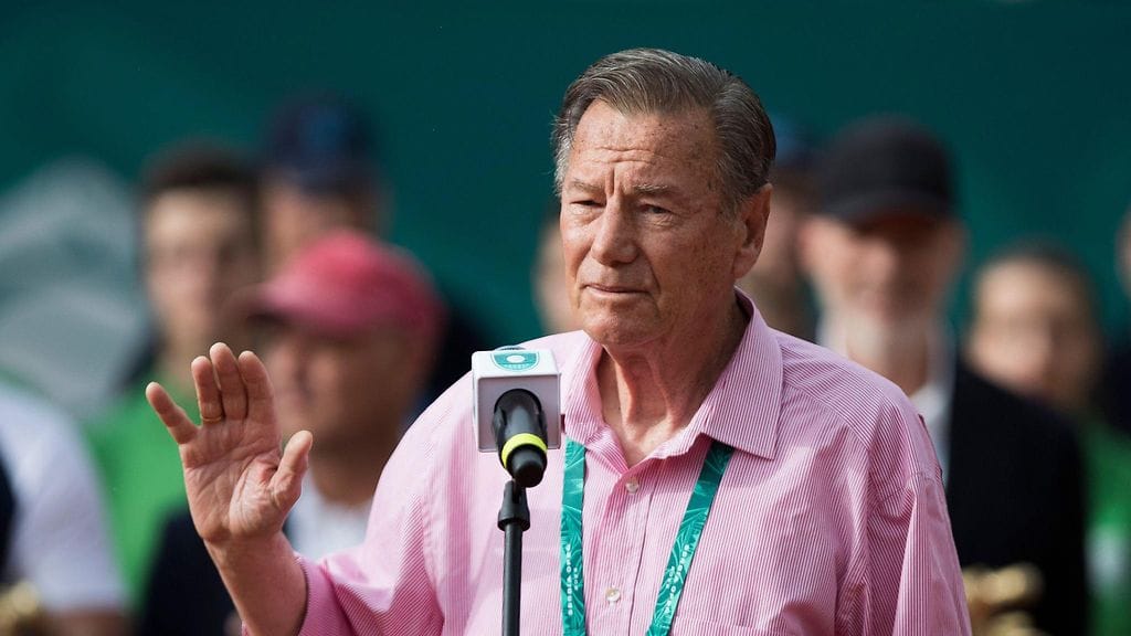 Pilic pyöritti eläkkeelle jäätyään tennisakatemiaa Münchenin lähellä.