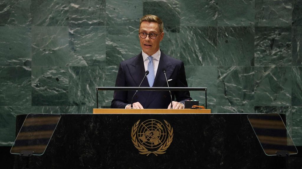 Presidentti Stubb puhumassa YK:n päämajassa New Yorkissa.