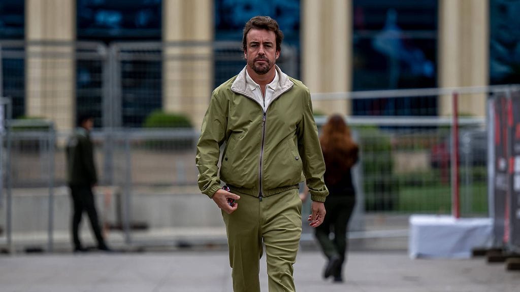 Fernando Alonson nykyinen sopimus Aston Martinin kanssa kattaa vielä ensi vuoden.