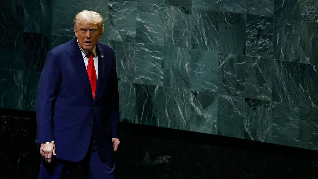 Presidentti Donald Trump pidettyään puheen.