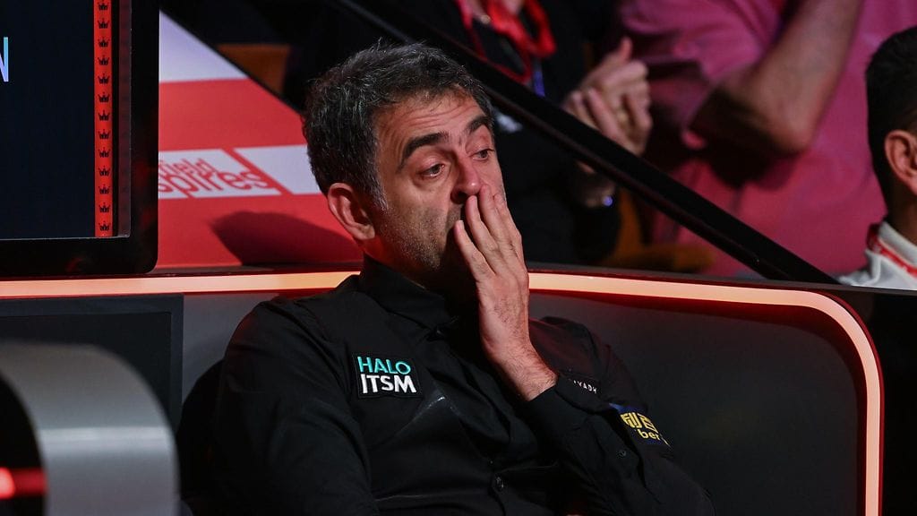 Ronnie O'Sullivan suree Mika Immosen poismenoa.