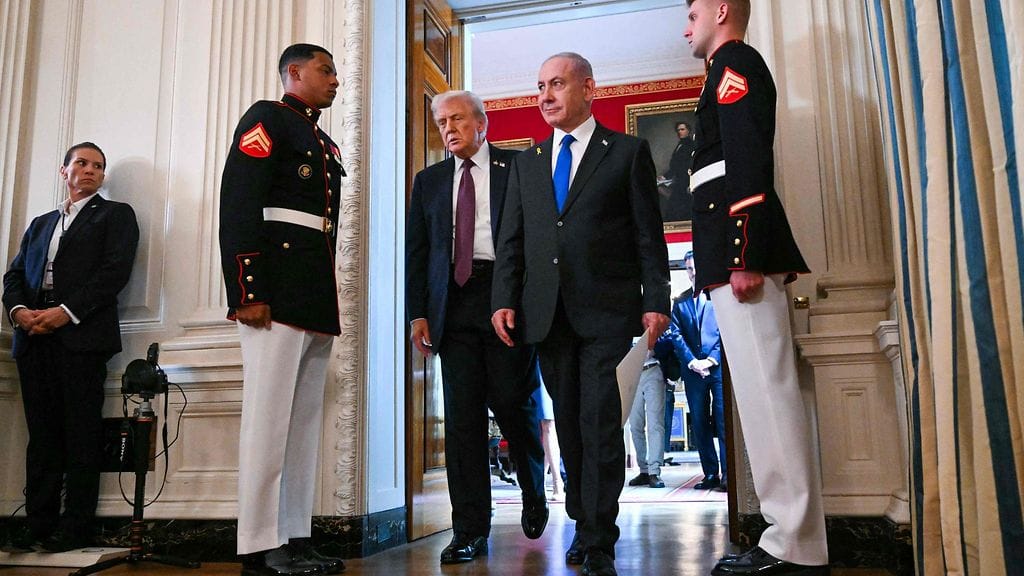 Trump ja Netanjahu keskustelivat rauhansuunnitelmasta maanantaina Valkoisessa talossa.