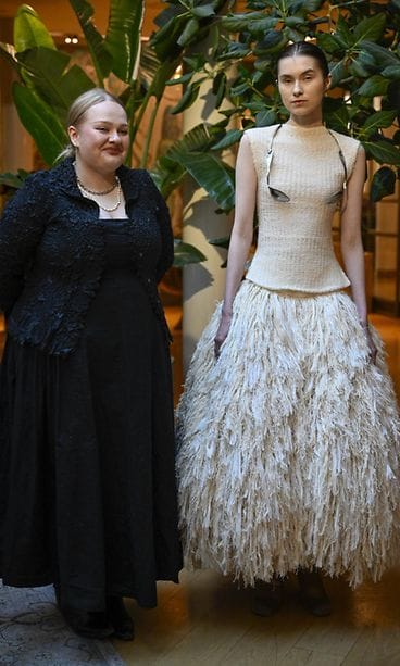 LK 30.9.2025 Aalto-yliopistosta taiteen maisteriksi valmistunut Enni Lähderinne palkittiin Vuoden nuorena suunnittelijana 2025 Helsingissä 30. syyskuuta 2025. (1)