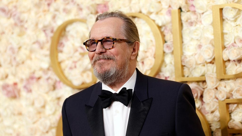 Gary Oldman on pitkän teatteri- ja elokuvauran tehnyt rakastettu sekä palkittu brittinäyttelijä.