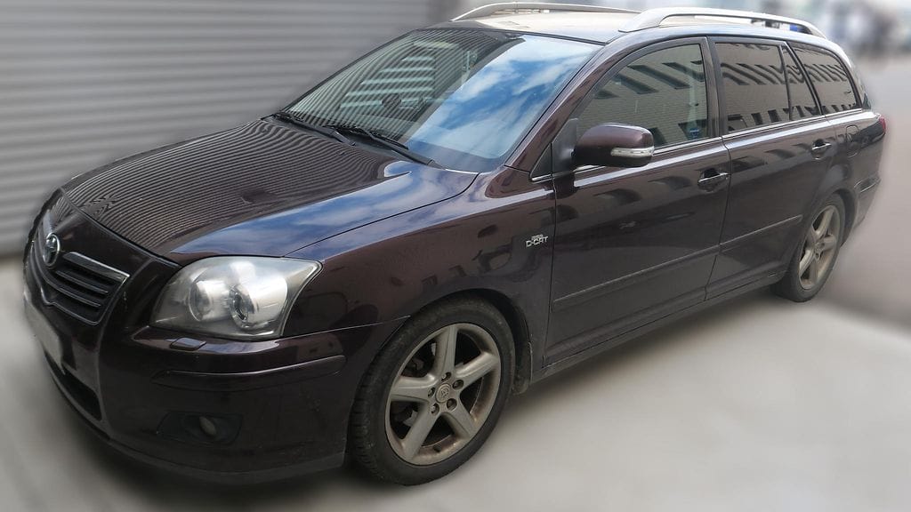 Poliisi on tutkintansa aikana kaivannut yleisöltä tietoja tämän Toyotan liikkeistä. Nyt on varmistunut, että henkirikoksen kohteeksi joutunut nainen kätkettiin maastoon.