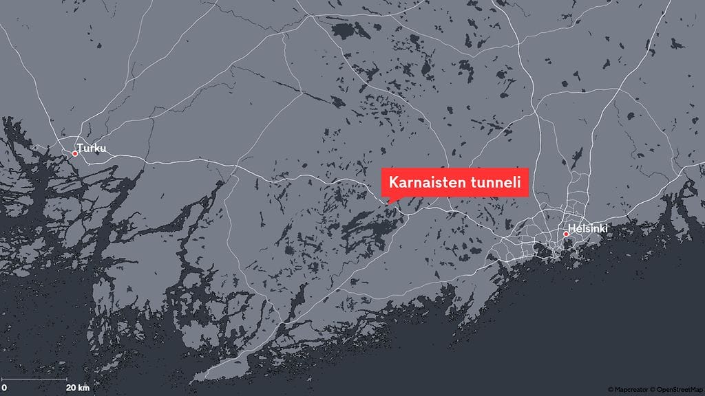 Onnettomuus tapahtui Turunväylällä eli valtatie 1:llä Karnaisten tunnelissa.