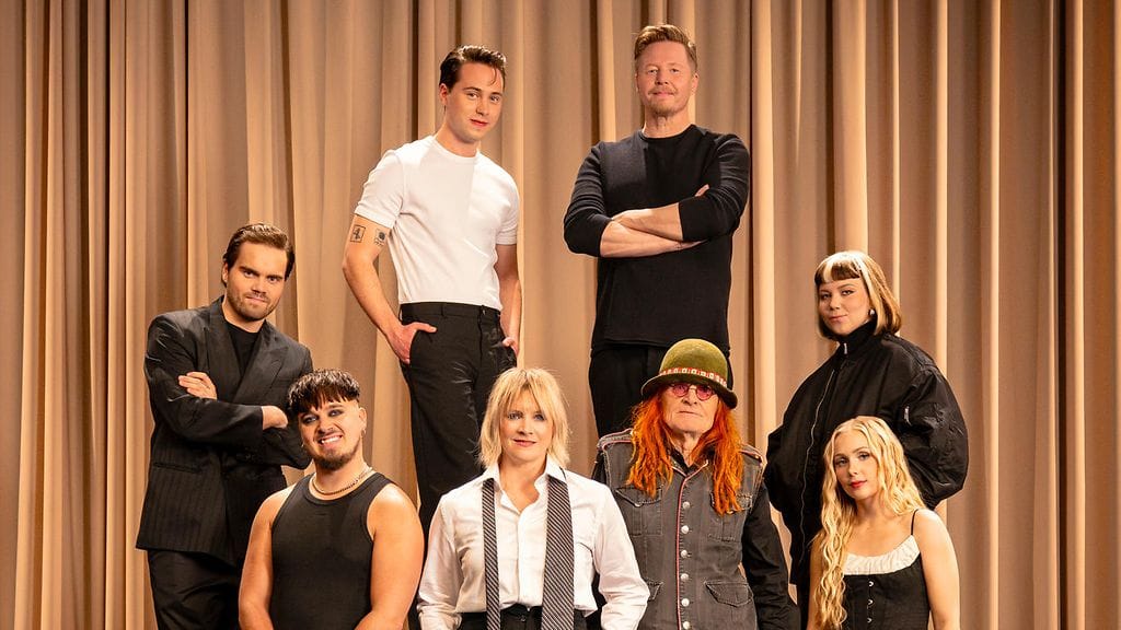 Egotrippi-yhtyeen laulaja Mikki Kauste sekä laulaja Jonna Tervomaa ovat seurustelleet 1990-luvun lopulla. Kaksikko nähdään Vain elämää -ohjelmassa.