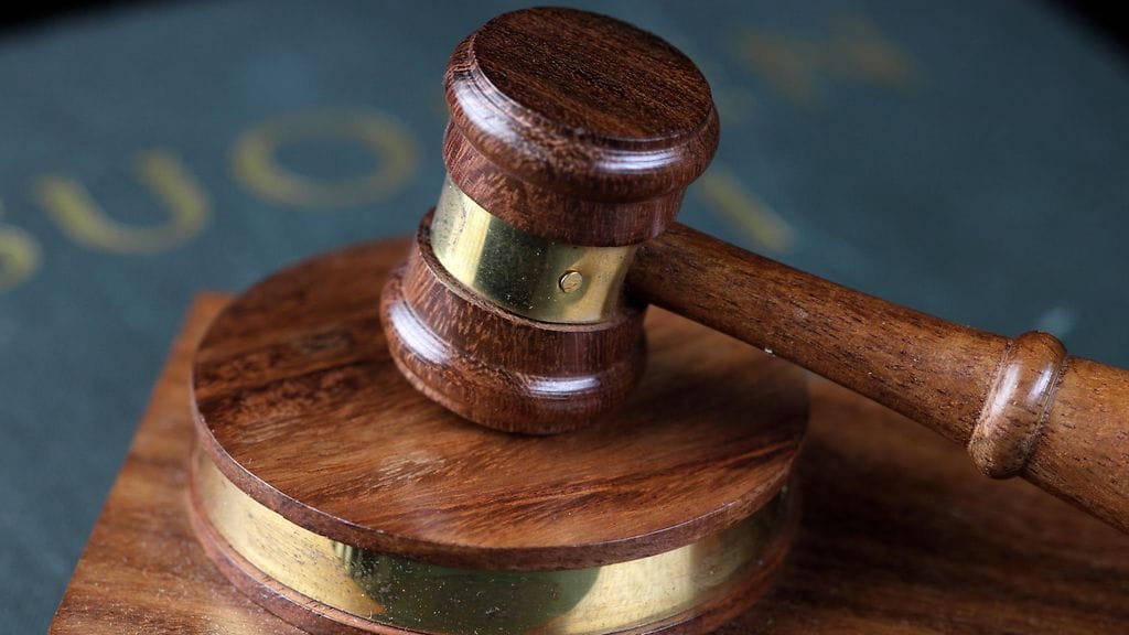 Oikeus ei pitänyt naisen kertomusta vahingosta uskottavana.