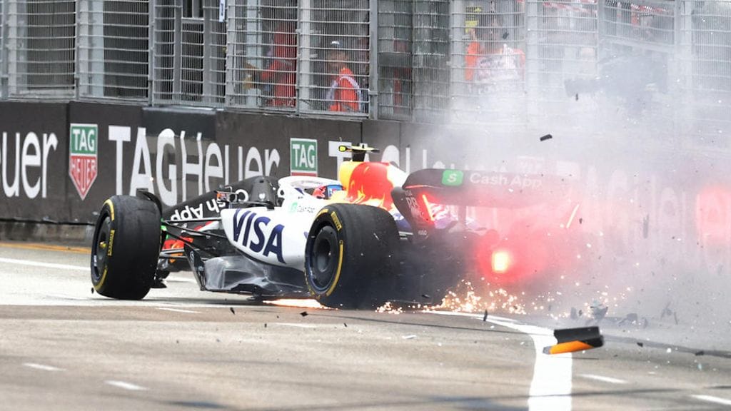 Liam Lawson rysäytti seinään.