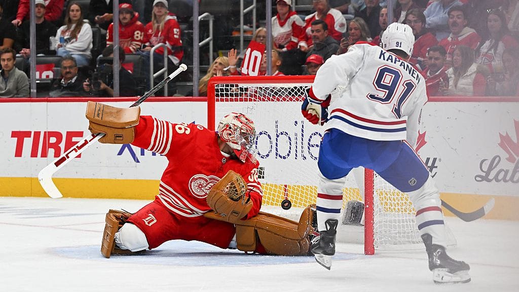 Oliver Kapanen vastasi Montrealin voittomaalista.