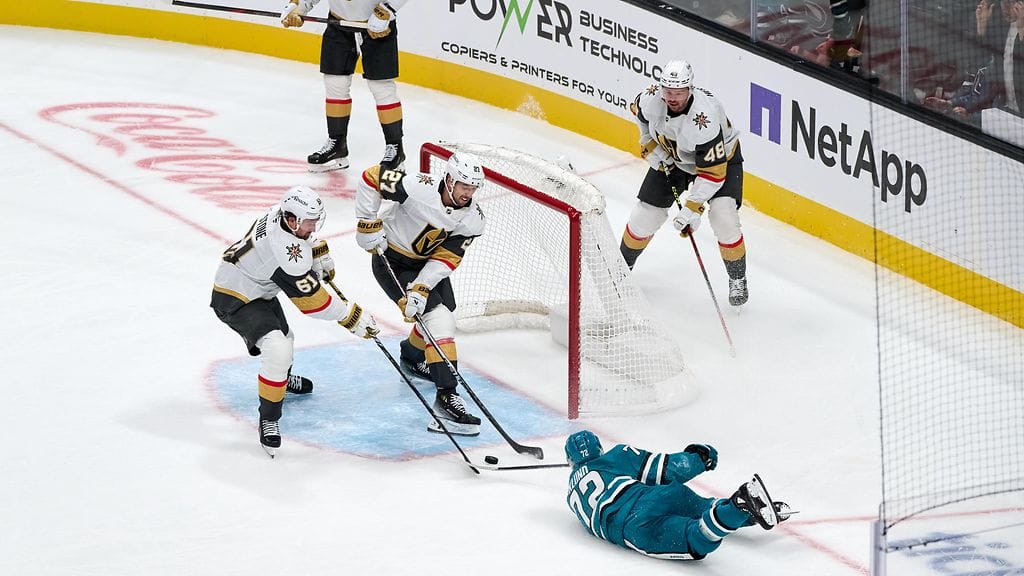 San Josen ilta kääntyi riemuisasta synkäksi tästä hetkestä eteenpäin.