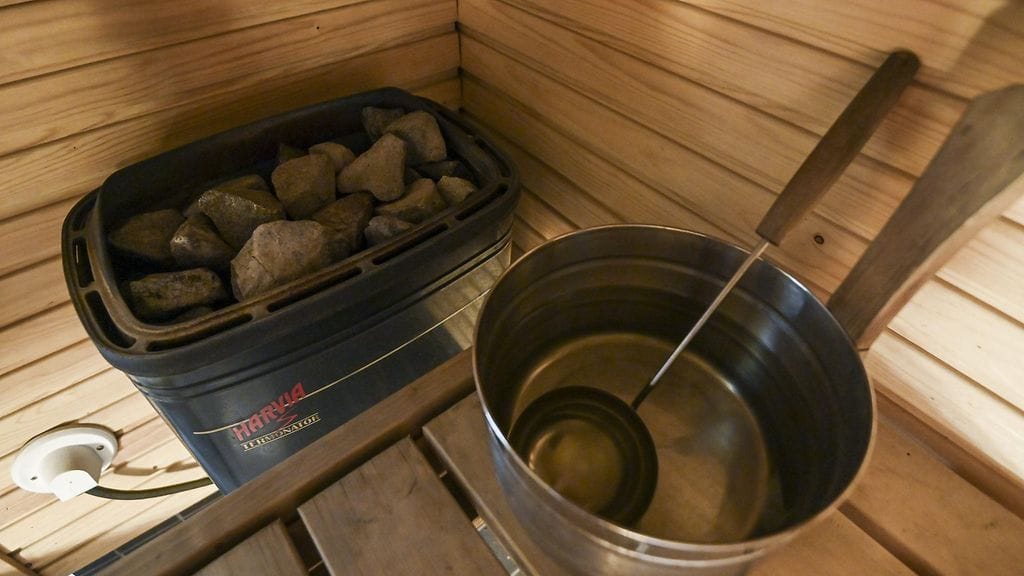 Tiistain keskihinta on lähes 25 senttiä kilowattitunnilta.