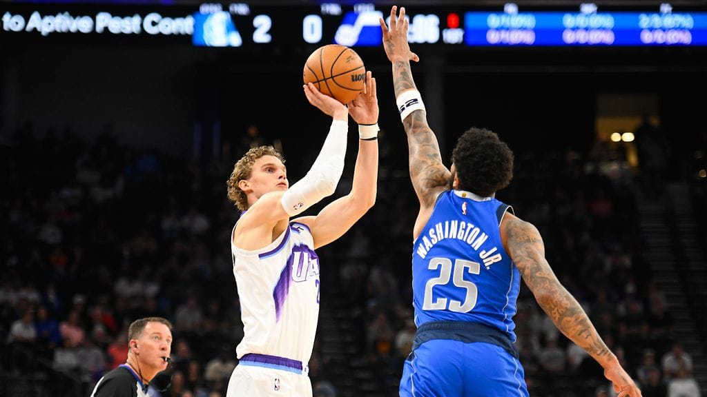 Lauri Markkanen (heittäjänä) palasi parketille.