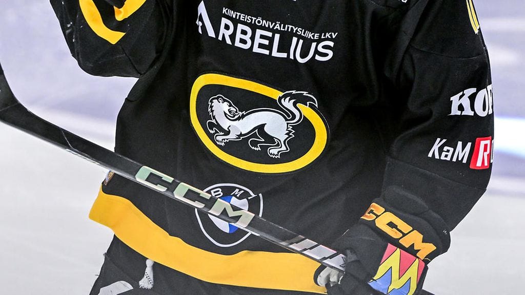 Oulun Kärpät teki liigasopimuksen Nooa Viuhkolan, 19, kanssa.