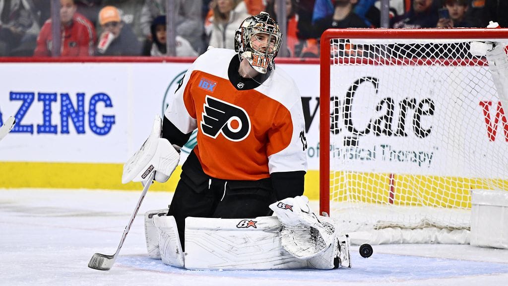 Carter Hart palaa NHL:ään try out -sopimuksella.