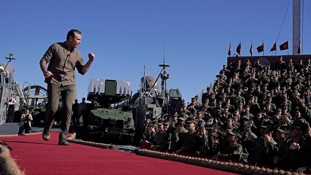 Yhdysvaltojen puolustusministeri Pete Hegseth 18. lokakuuta.