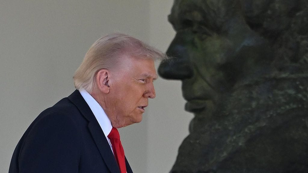 Yhdysvaltojen presidentti Donald Trump Valkoisen talon puutarhassa 21. lokakuuta.