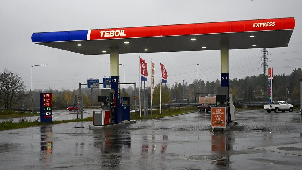 Kuvassa Teboil -kylmäasema Espoossa 23. lokakuuta.