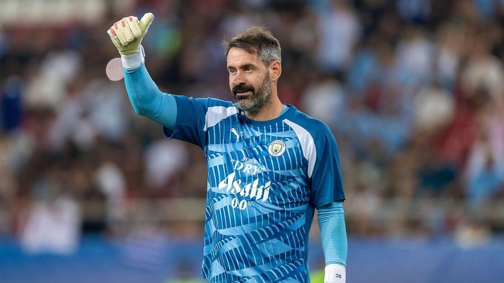Scott Carson päätti pelaajauransa.