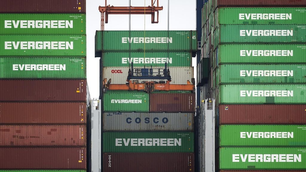 Kuvituskuva: ZES Pilot -rahtialus on pinteessä miehistöinen Alankomaissa.