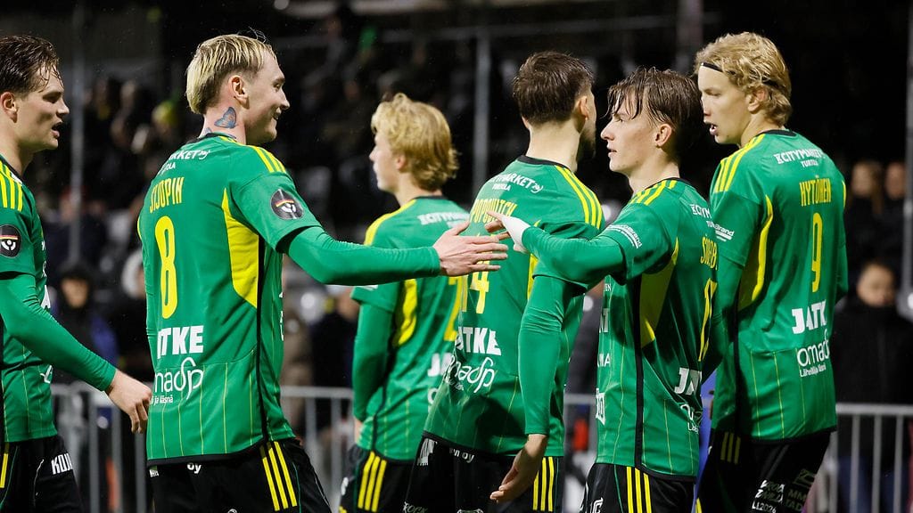 Ilves nousi sarjataulukossa kolmanneksi.