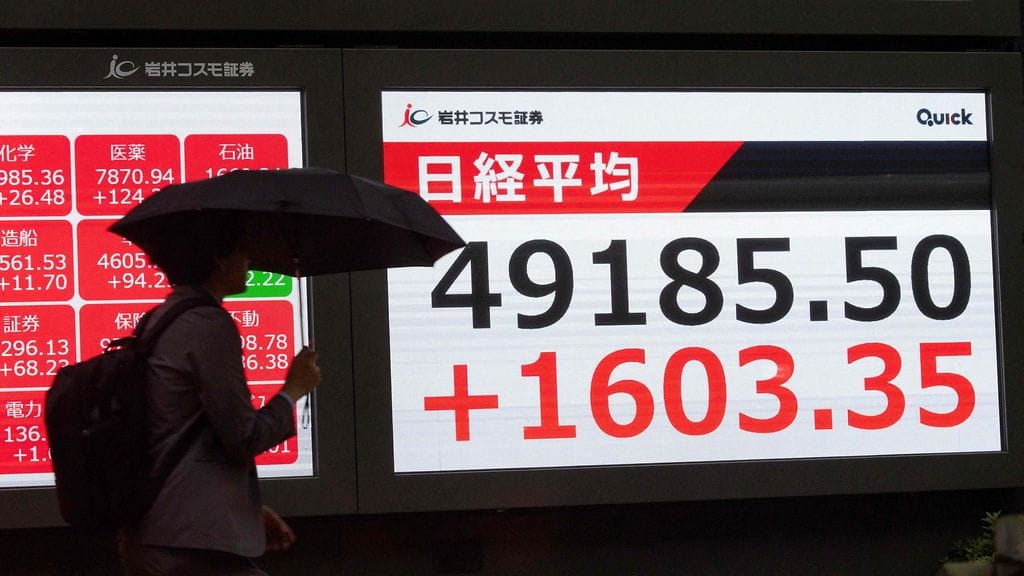 Tämäkin lukema on jo historiaa Japanissa, kun Tokion pörssin lukema ylitti ensimmäistä kertaa 50 000 pistettä.