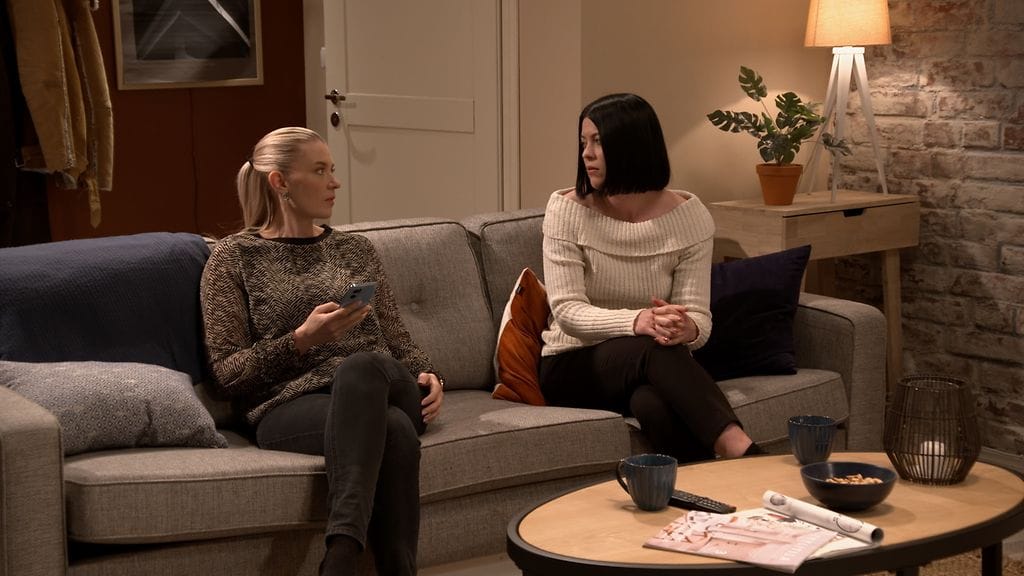 4839 04 linda marianna