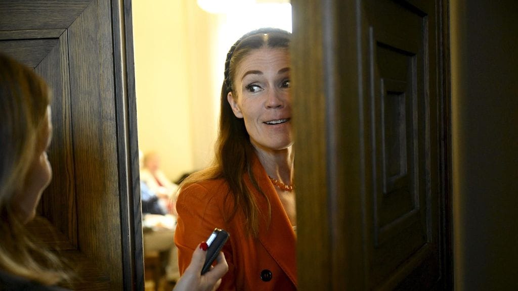 Liikenne- ja viestintäministeri Lulu Ranne (ps.) eduskunnassa 16. lokakuuta.