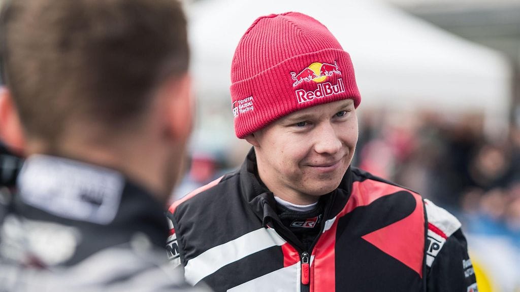 Kalle Rovanperä taistelee vielä tällä kaudella rallin maailmanmestaruudesta, mutta ensi kaudella luvassa on täysin uudet kuviot.