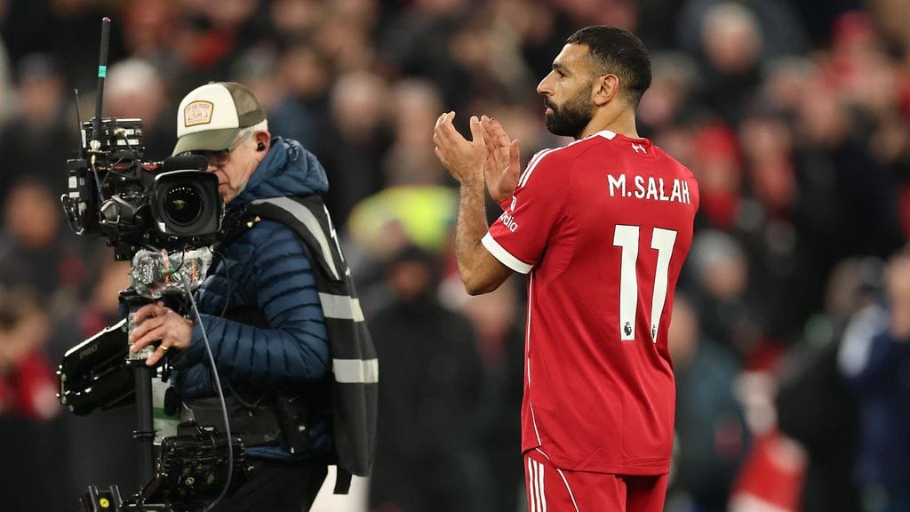 Mohamed Salah viimeisteli uransa 250. Liverpool-maalinsa Aston Villan verkkoon.