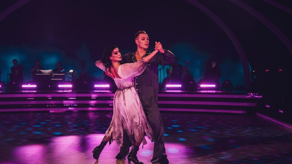 tanssiitahtienkanssa_S18_EPS10_kuvaajakatjatamminen_kenraali_anssikia