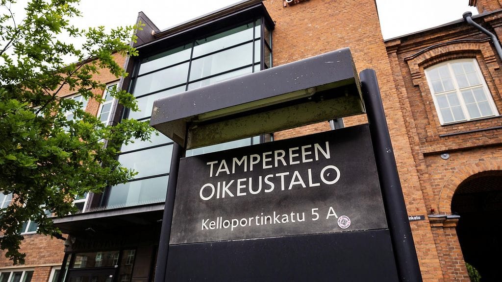 Poliisi tutki hyökkäystä kahtena tapon yrityksenä.