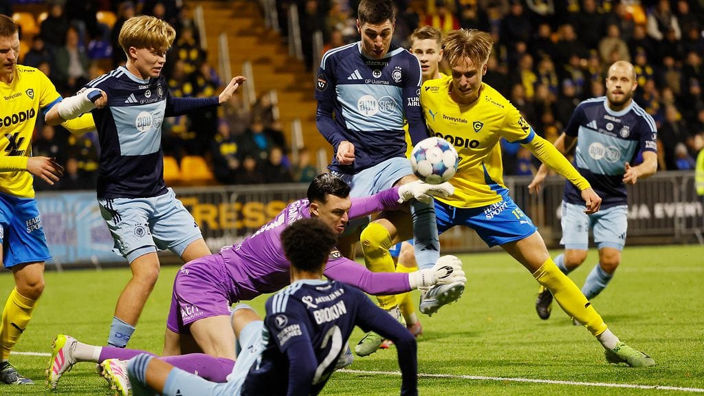 Gnistan ja HJK päätyivät maanantaina 2-2-tasapeliin.