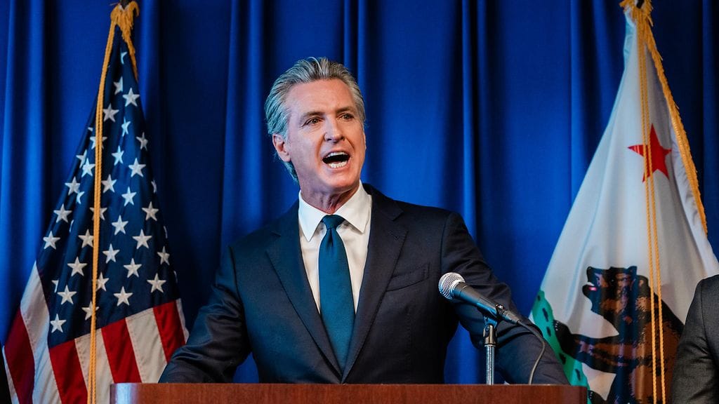 Kalifornian kuvernööri Gavin Newsom on niittänyt valtakunnallistakin huomiota matkimalla pilkkaavasti Donald Trumpin somekäyttäytymistä.