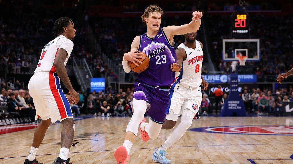 Lauri Markkasen tehot eivät riittäneet Utahille.