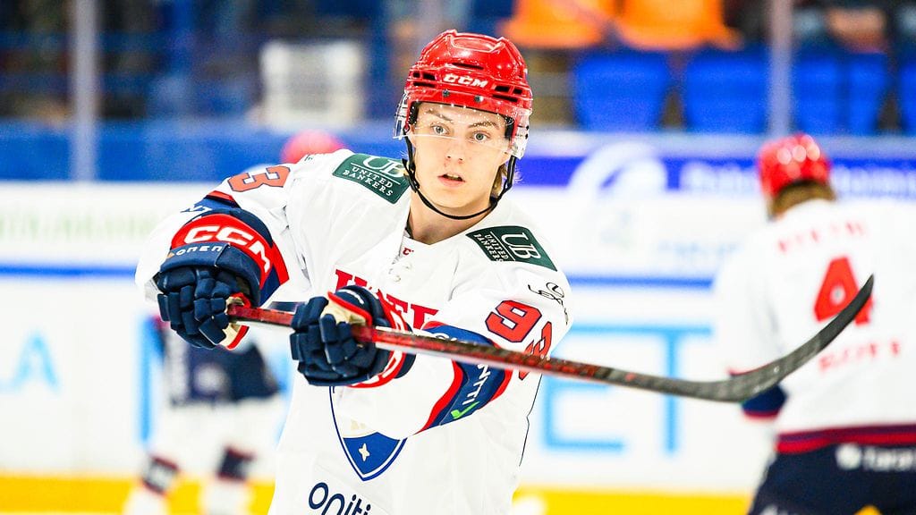 Arttu Kärki siirtyy HIFK:sta Jukureihin.