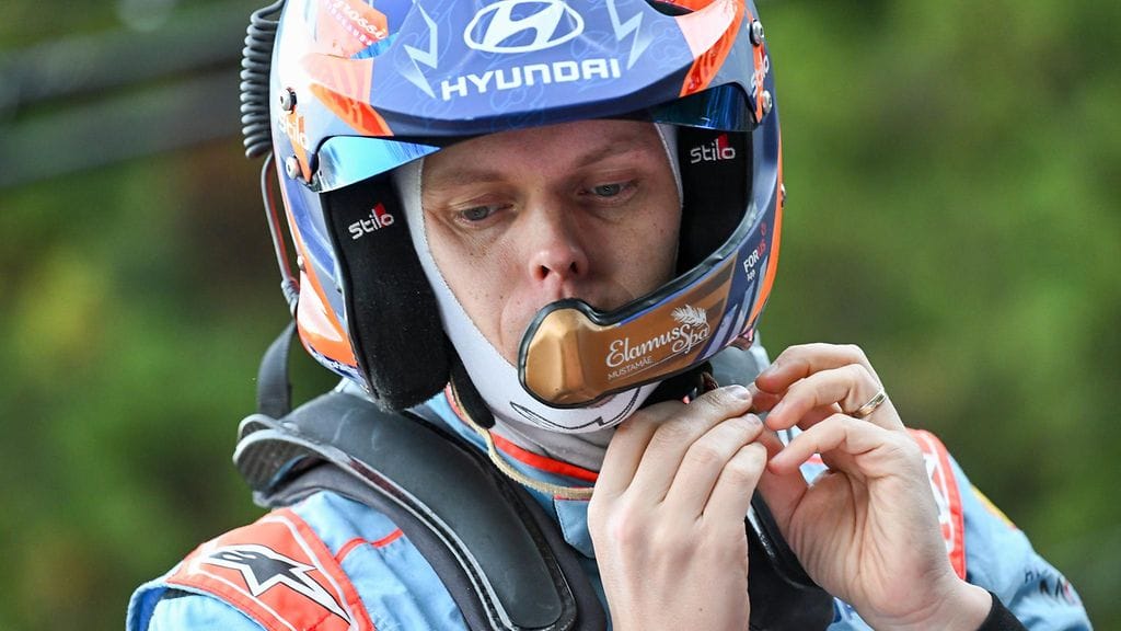Ott Tänak astuu syrjään MM-rallista.